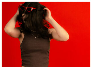 Young Super Star Amanda Plumb To Release “Seaside”