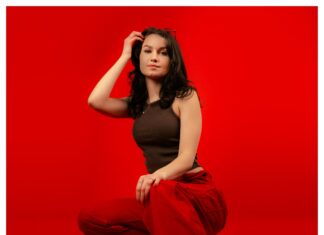 Amanda Plumb talks “Seaside” Amanda Plumb