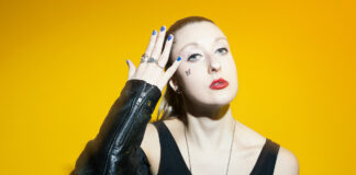 Melotika
