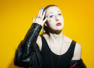 Melotika: The Authentic Pop Star Pioneer of New Retro Pop Melotika